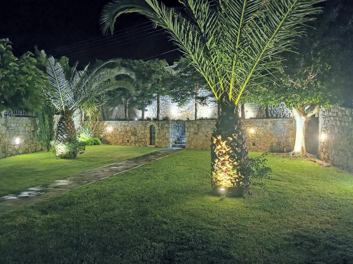 Messinian Blue Seaside Villa Calamata Exterior foto