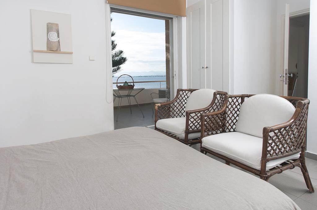 Messinian Blue Seaside Villa Calamata Exterior foto